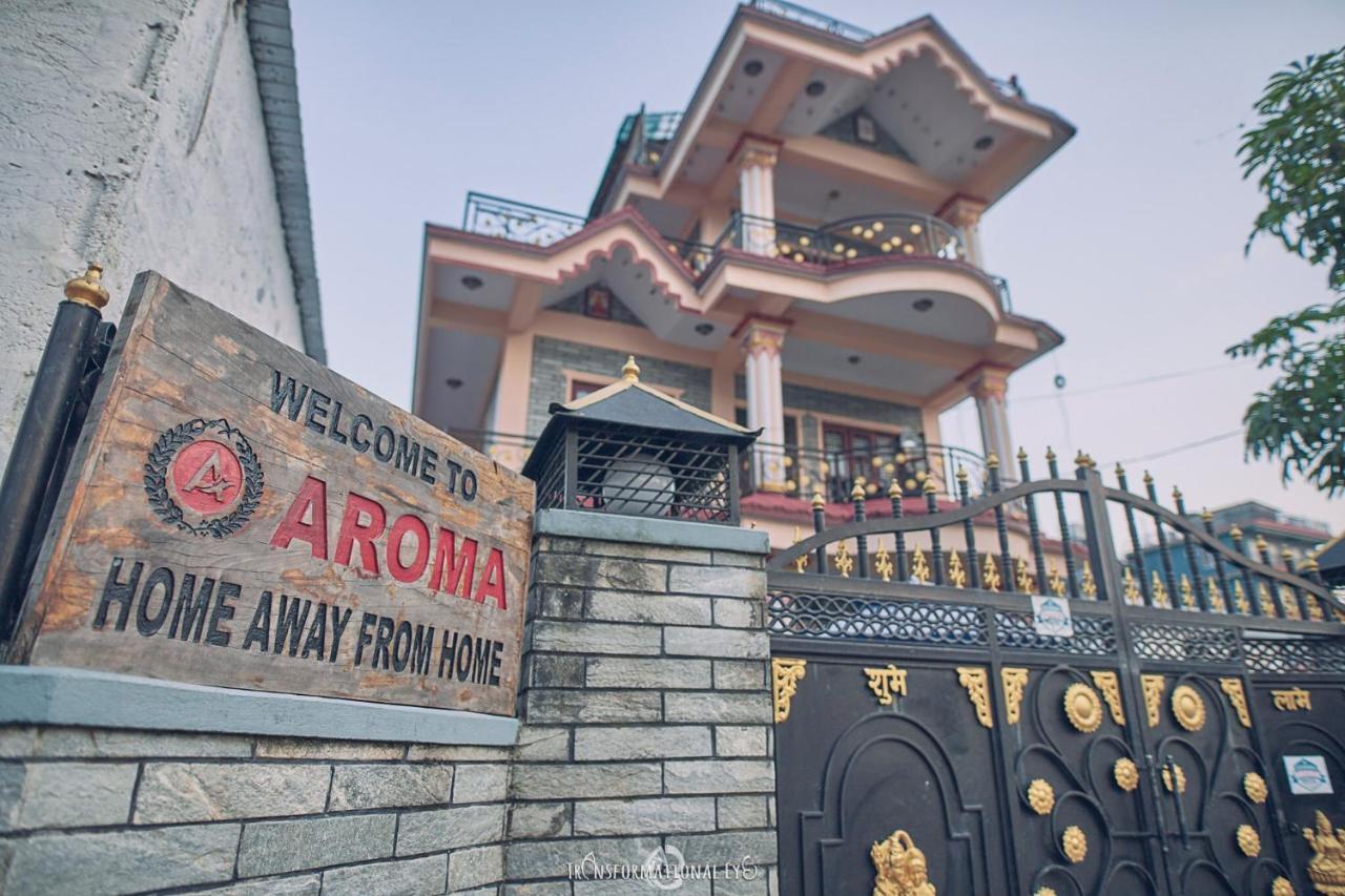 Aroma Tourist Hostel 포카라 외부 사진